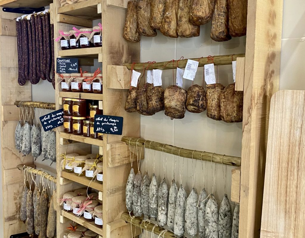 5-terra-nostra-sandwiches-saucissons-porto-vecchio-centre-ville